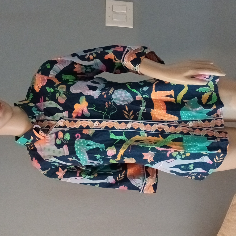 🔥🔥Gretchen Scott Forget me knot jungle theme top cotton XS